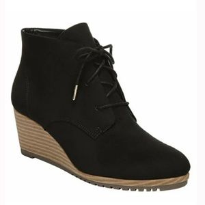 Dr. Scholl's Where To Women’s Black Corduroy Wedge Booties